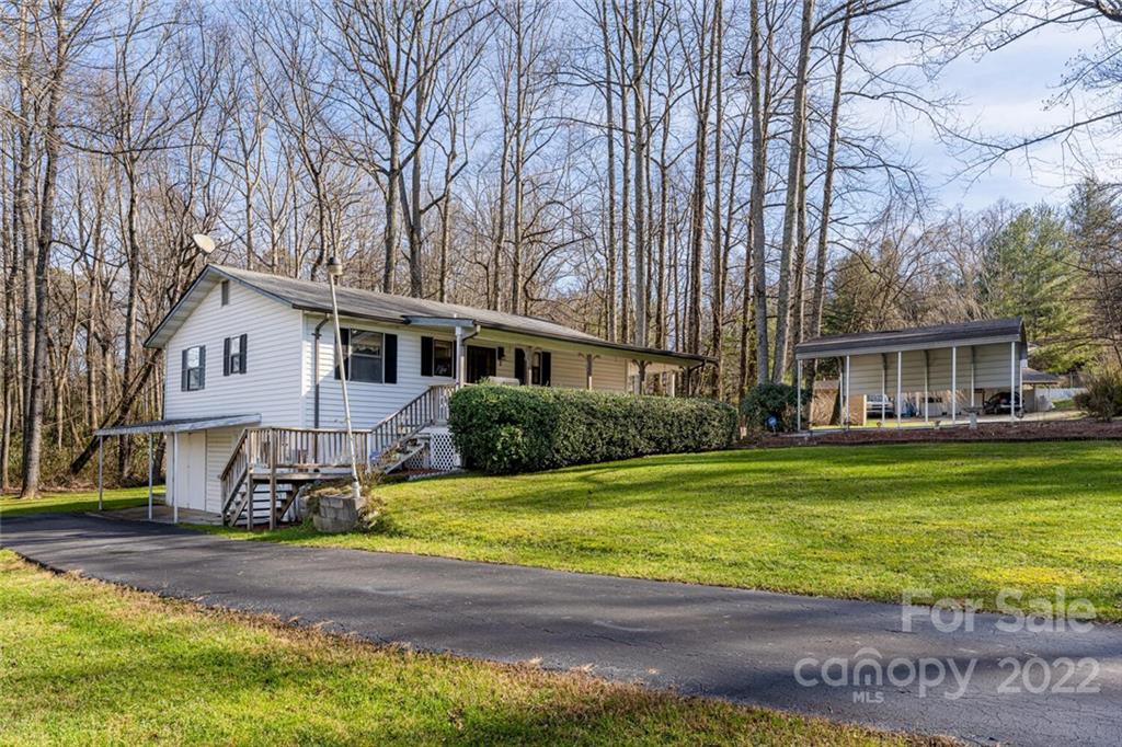 7 Tuttle Road Hendersonville, NC 28792 - Photo 38 of 39 Gallery Image 38