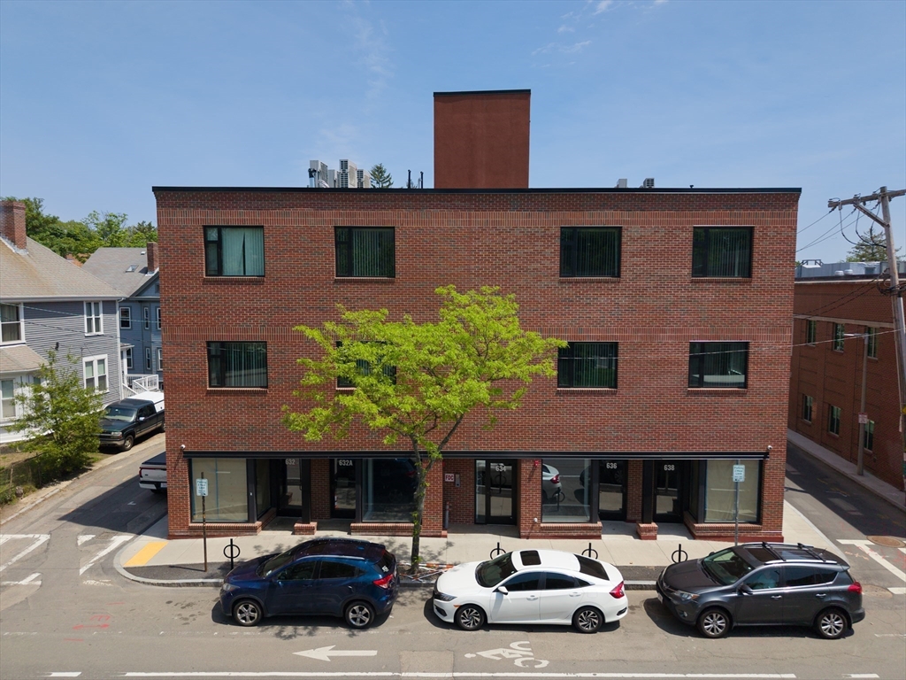 632 Centre Street, Unit 305 Boston, MA 02130 - Photo 12 of 15