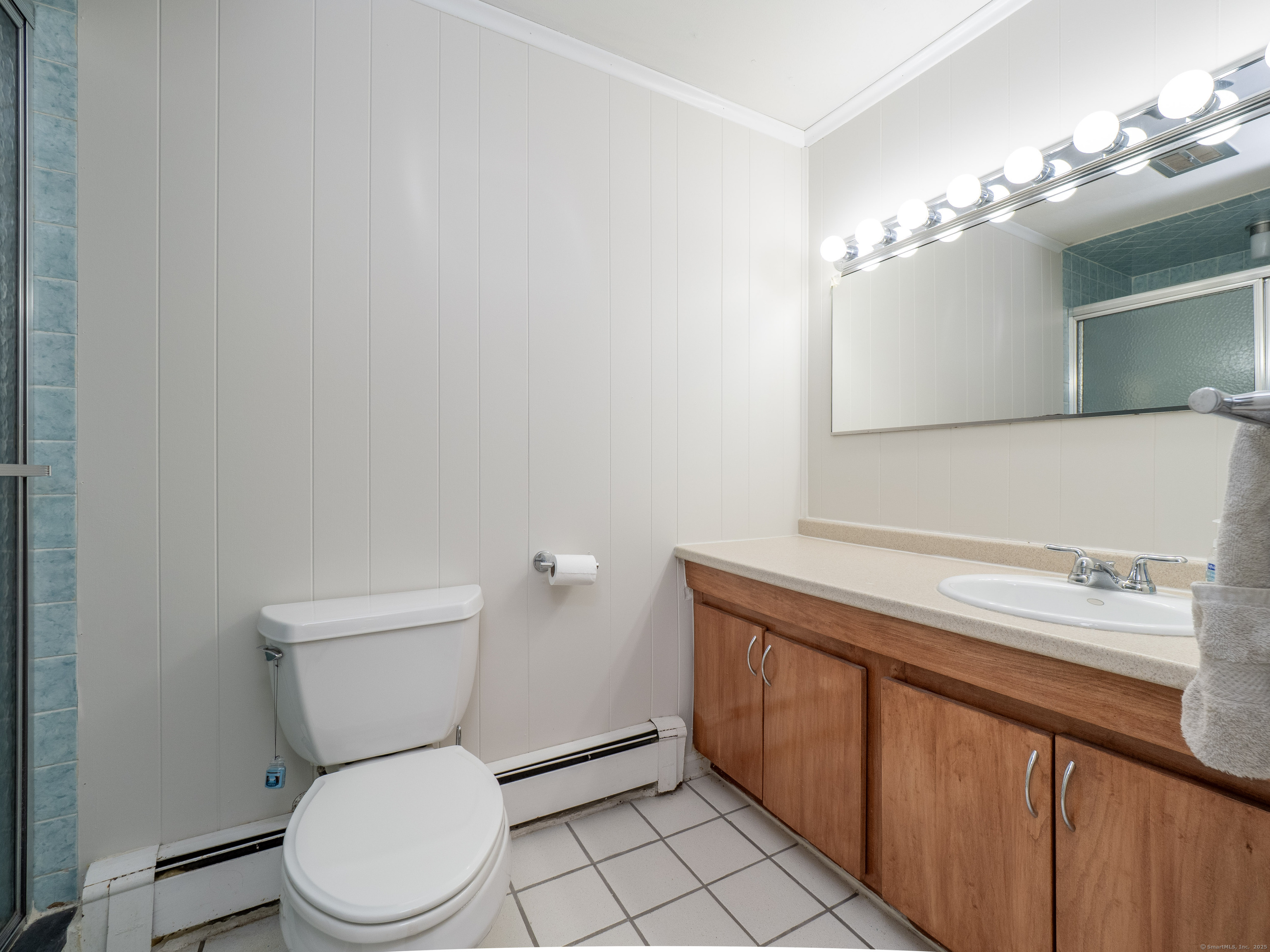 125 Remington Road Ridgefield, CT 06877 - Photo 29 of 39 Full bath lower level