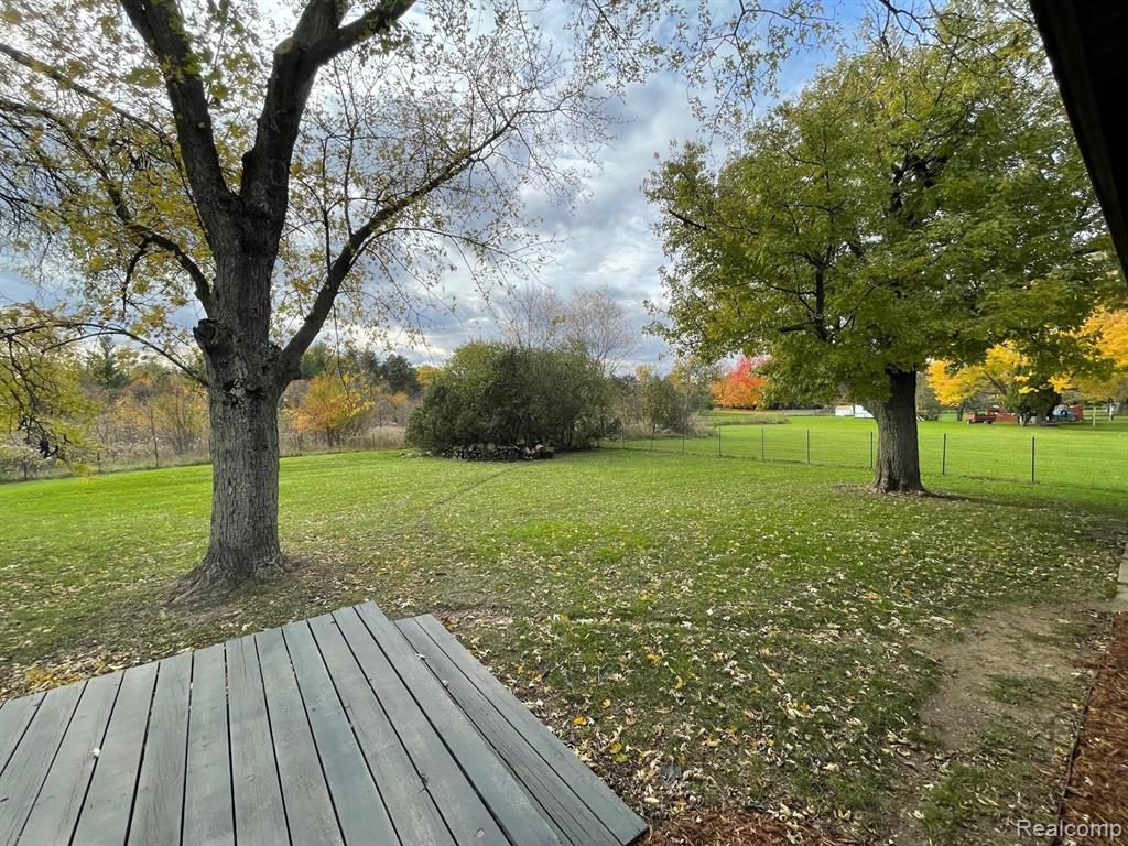 G4041 Beecher Road Flint, MI 48532 - Photo 6 of 61
