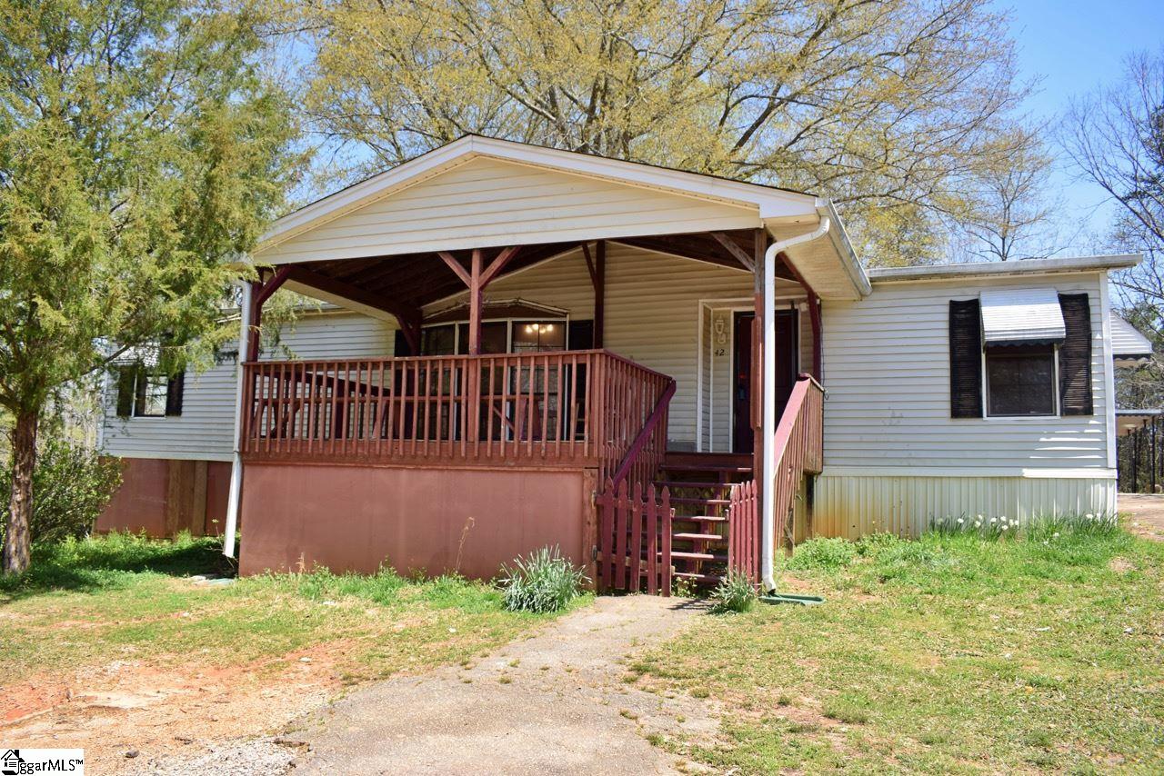 42 Bethany Road Travelers Rest, SC 29690 - Photo 2 of 31