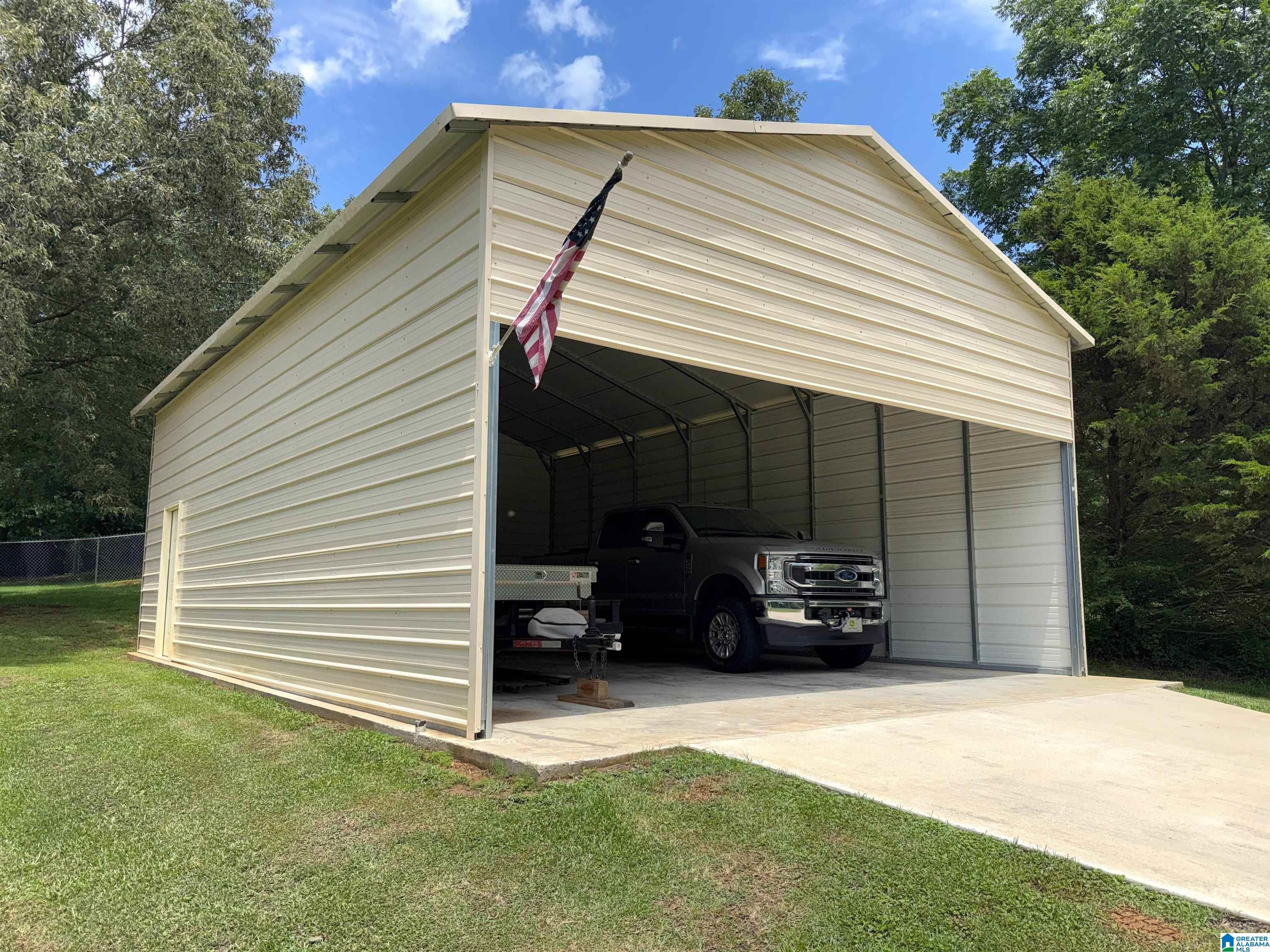 5927 Overlook Road Mount Olive, AL 35117 - Photo 9 of 48