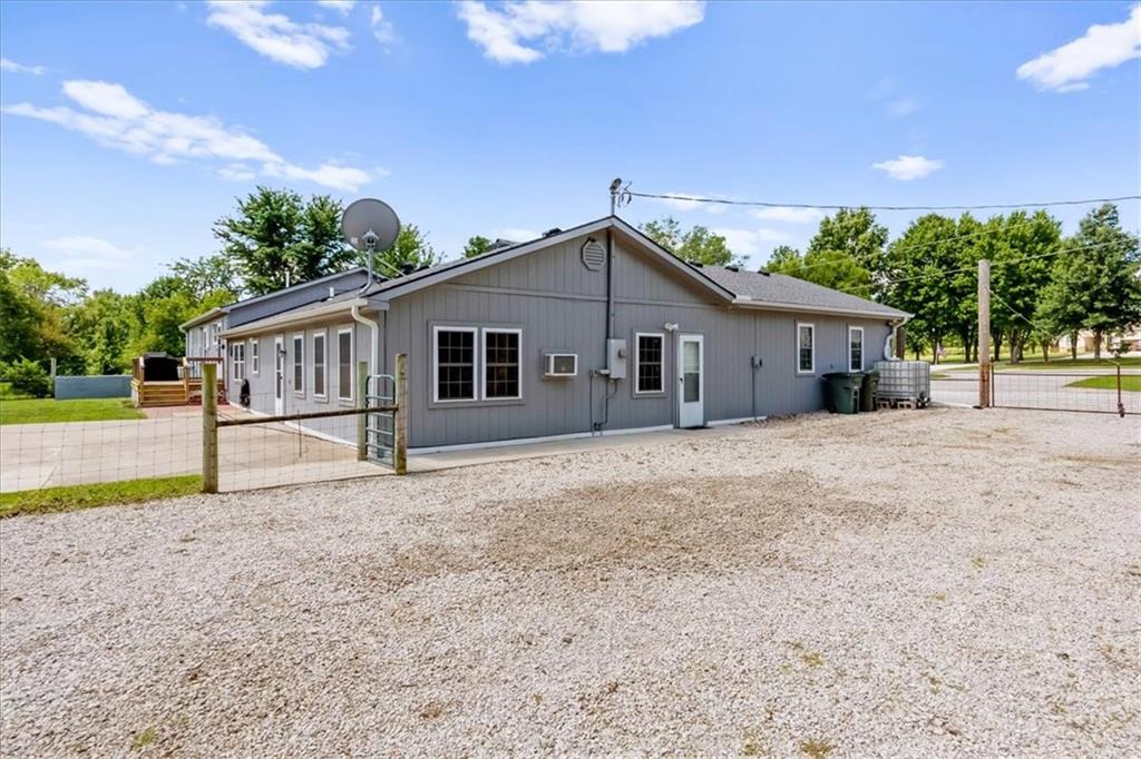 124 East 2300th Road Wellsville, KS 66092 - Photo 53 of 69