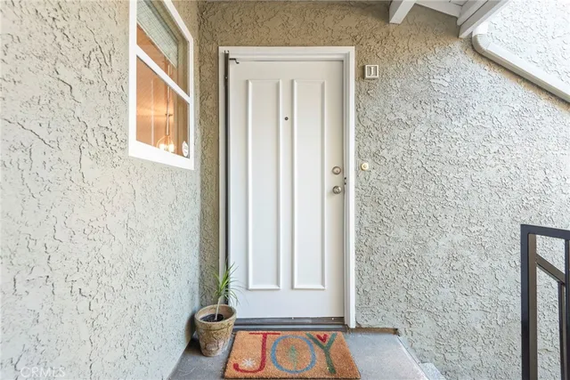 $440,000 | 27645 J Susan Beth Way, Saugus, CA 91350