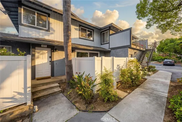 $638,000 | 20276 Green Hill Lane, Unit 62, Yorba Linda, CA 92886