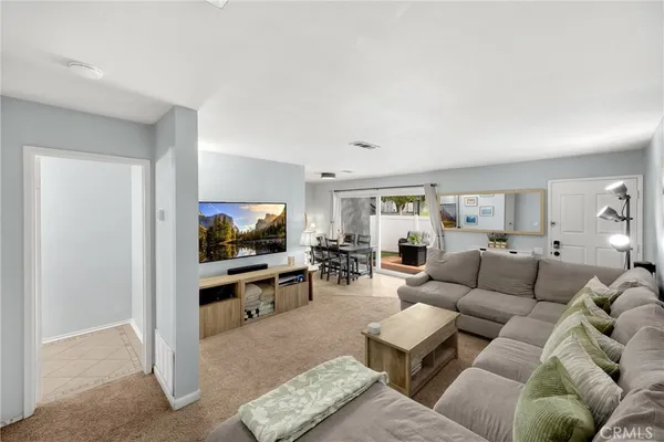 $638,000 | 20276 Green Hill Lane, Unit 62, Yorba Linda, CA 92886