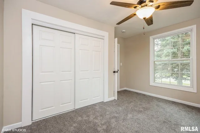 $145,000 | 409 Carroll Street, Pawnee, IL 62558