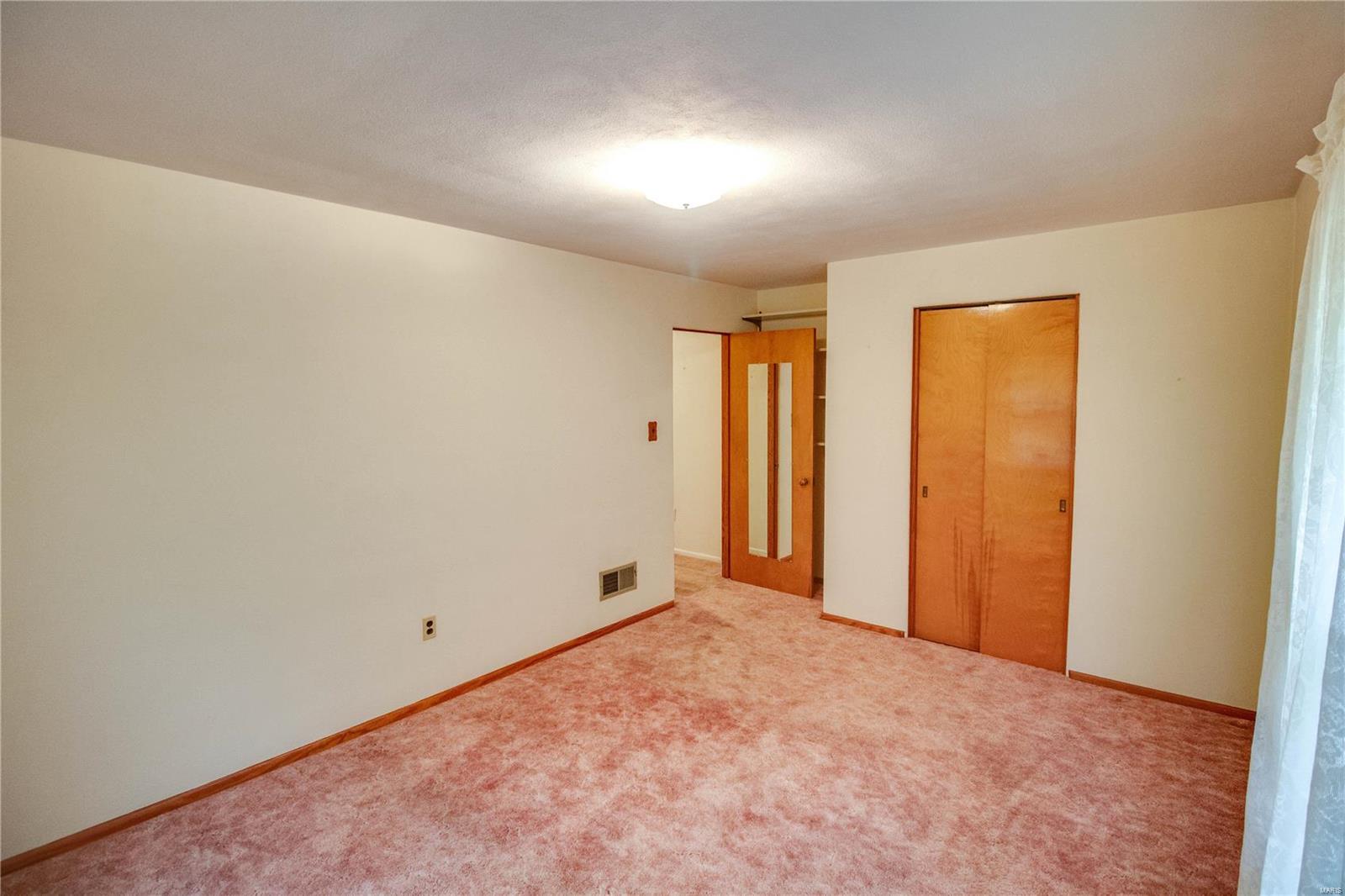 245 Alben Street Alton, IL 62002 - Photo 15 of 38 Gallery Image 15