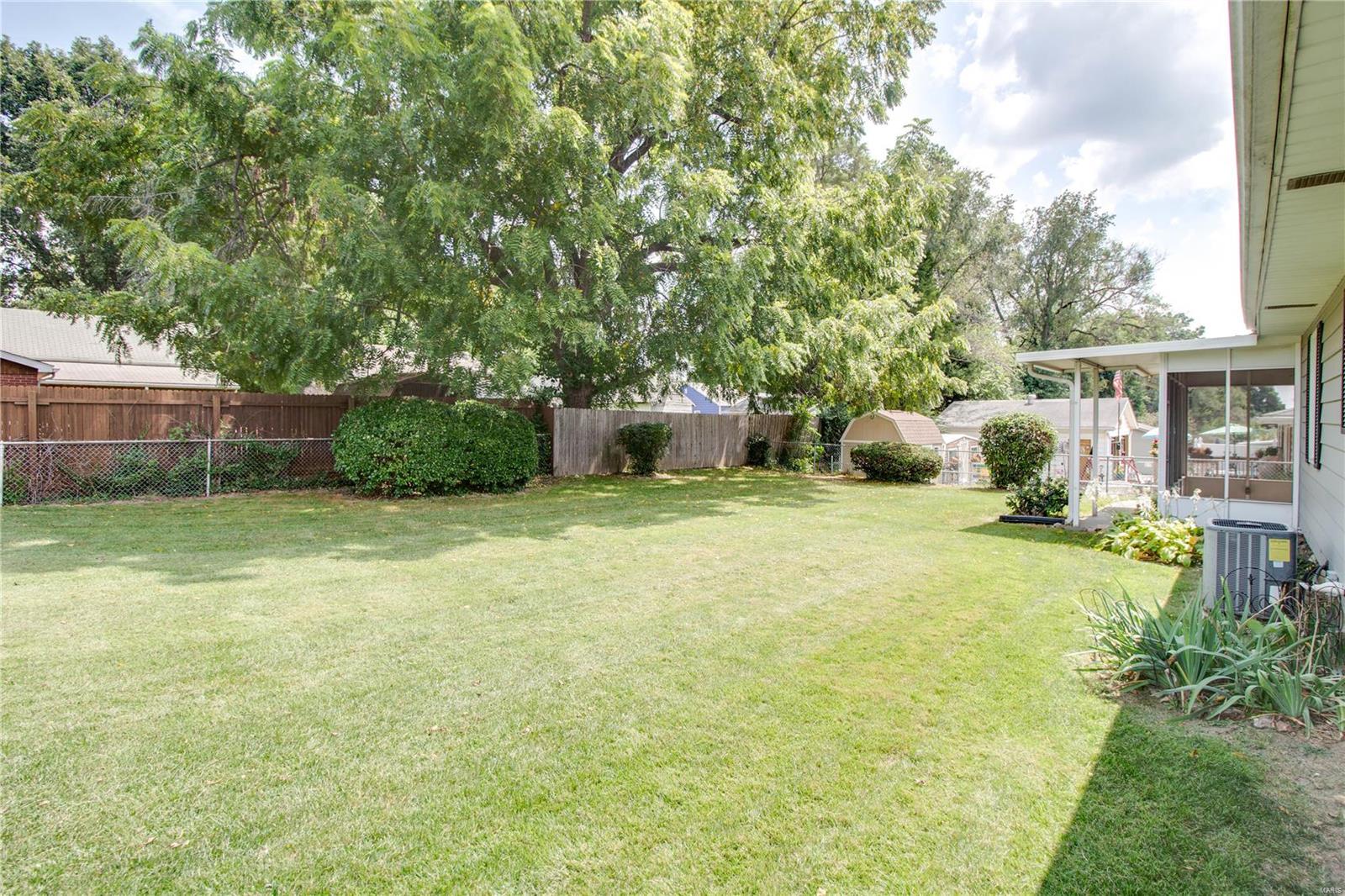 245 Alben Street Alton, IL 62002 - Photo 29 of 38 Gallery Image 29