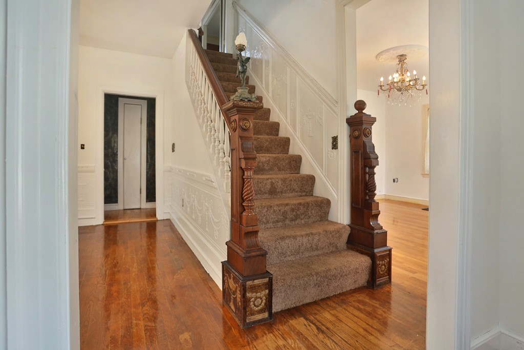 9 Bettencourt Road Middleton, MA 01949 - Photo 17 of 27 Gallery Image 17