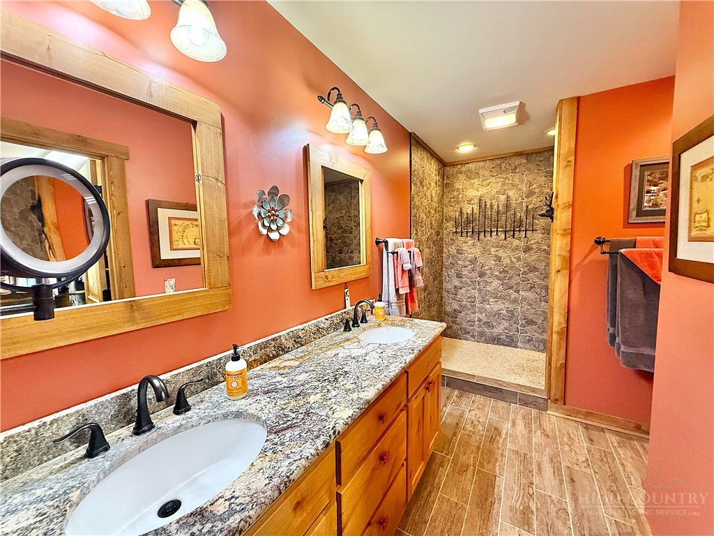 1400 Rustic Road West Jefferson, NC 28694 - Photo 17 of 23
