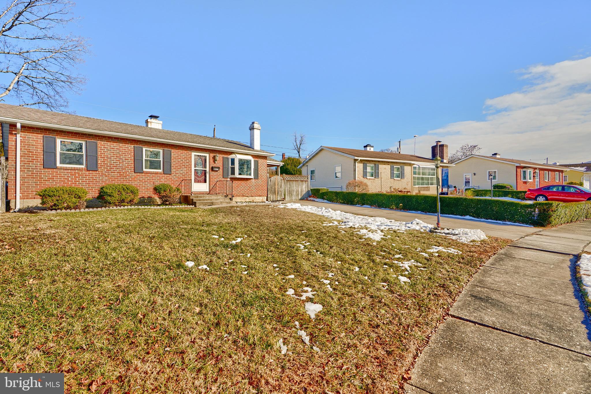 407 Crisfield Road Baltimore, MD 21220 - Photo 2 of 31 Front of House