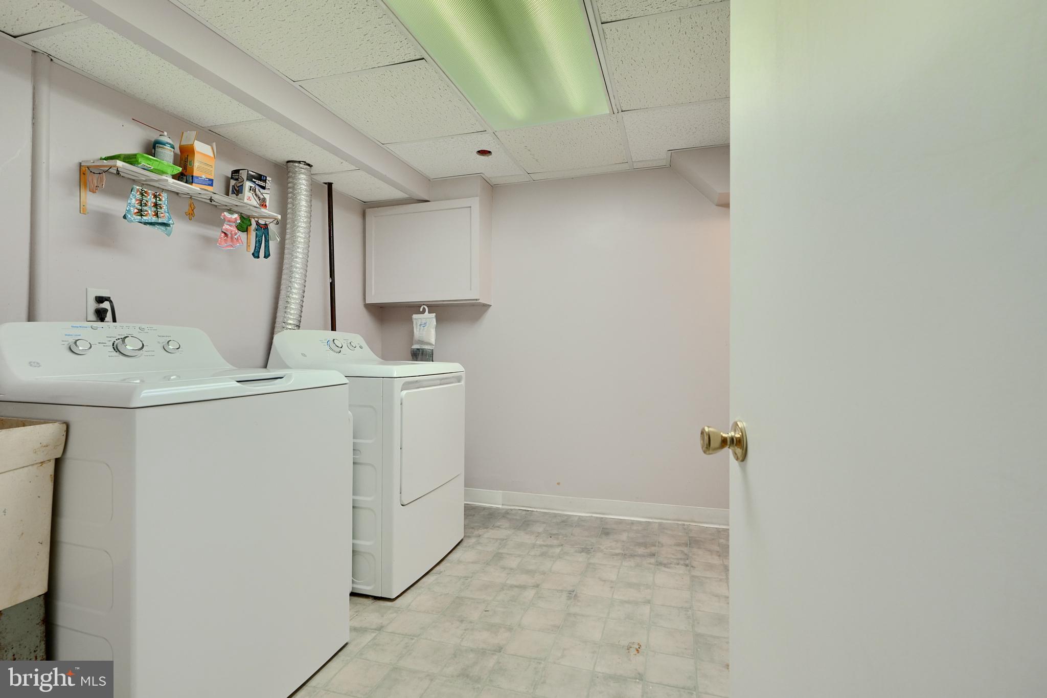 407 Crisfield Road Baltimore, MD 21220 - Photo 26 of 31 Laundry Room
