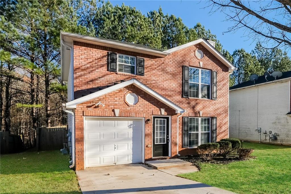 4011 Riverside Parkway Decatur, GA 30034 - Photo 4 of 27 a view of a house with garden