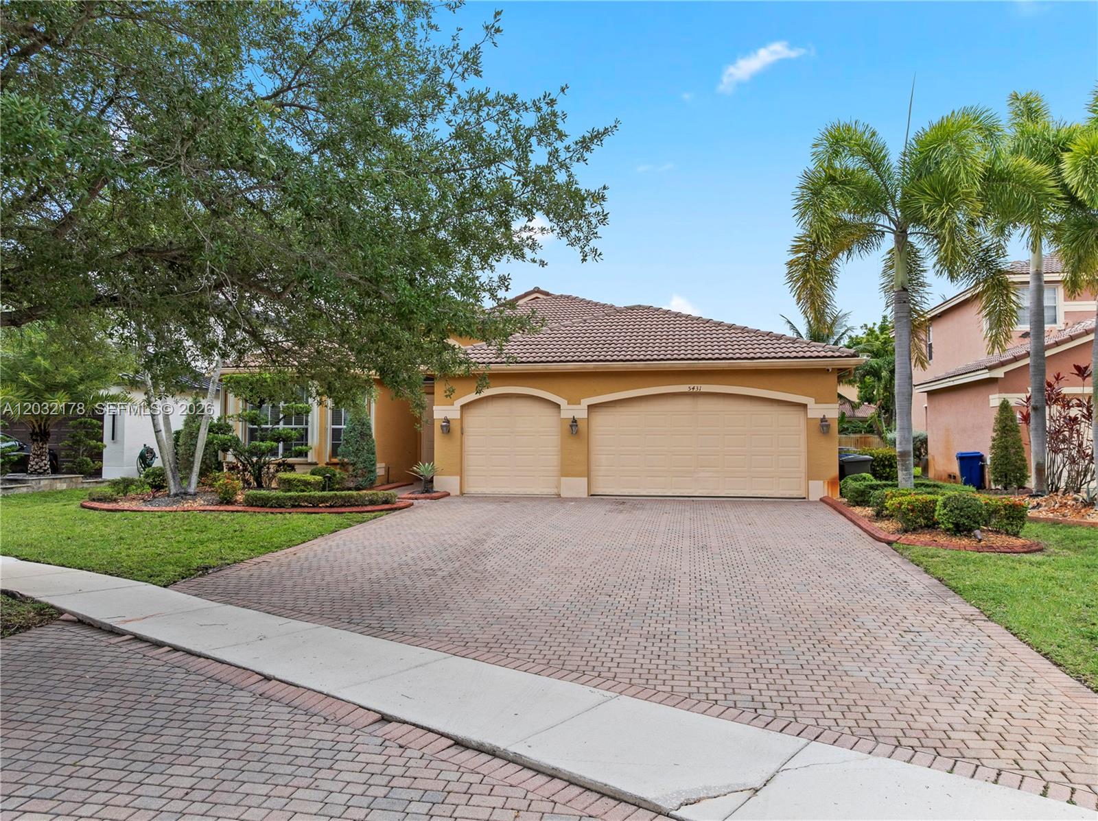 5431 Southwest 184th Way Miramar, FL 33029 - Photo 7 of 56