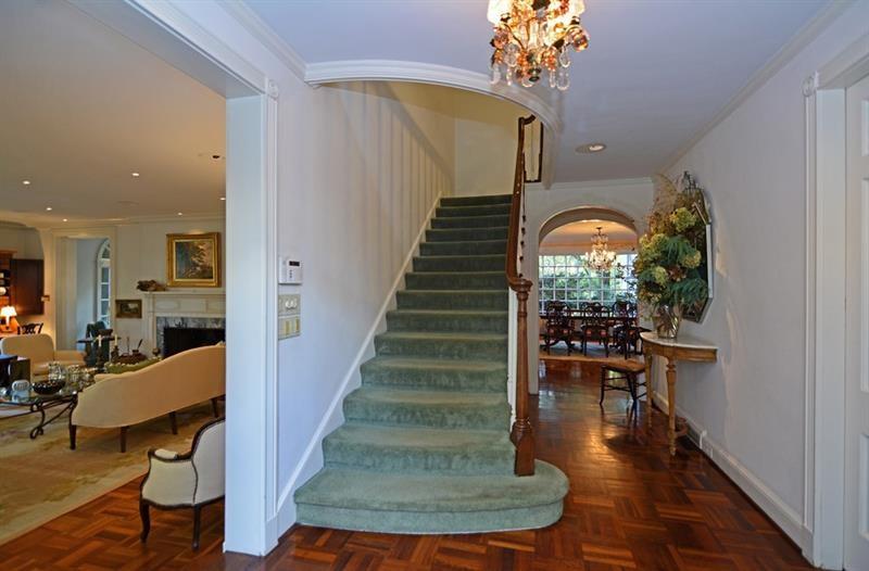 24 Edgewood Road Pittsburgh, PA 15215 - Photo 2 of 21 Gallery Image 2