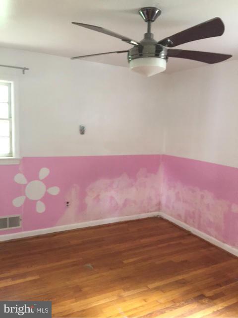 10327 Royal Road Silver Spring, MD 20903 - Photo 9 of 14