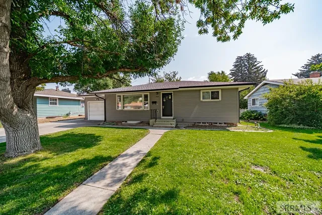 $1,800 | 766 Reed Avenue, Idaho Falls, ID 83402