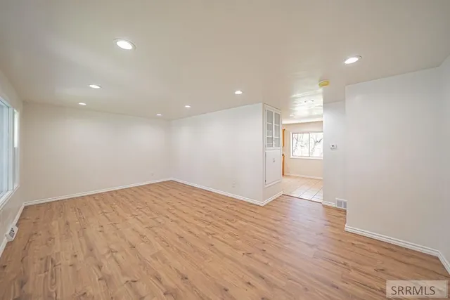 $1,800 | 766 Reed Avenue, Idaho Falls, ID 83402