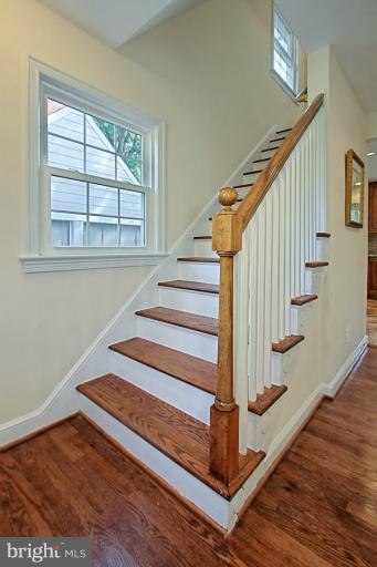 2137 North Courthouse Road Arlington, VA 22201 - Photo 22 of 30 Interior (General)