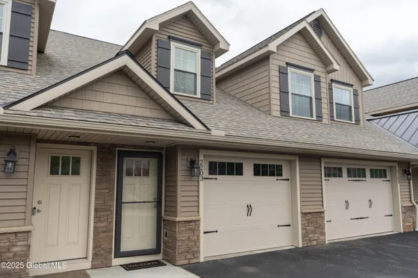 $432,900 | 2203 Stonebridge Drive, Ballston, NY 12019