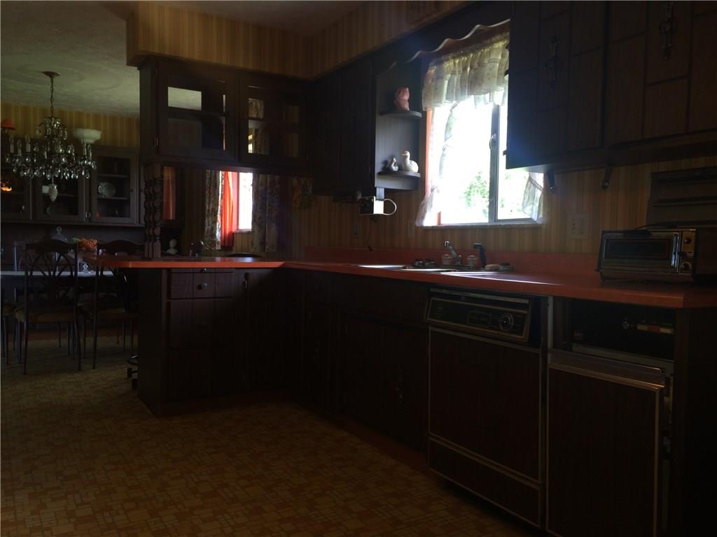 1276 Eldersville Road Burgettstown, PA 15021 - Photo 4 of 16 Gallery Image 4