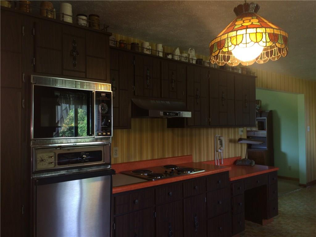 1276 Eldersville Road Burgettstown, PA 15021 - Photo 5 of 16 Gallery Image 5