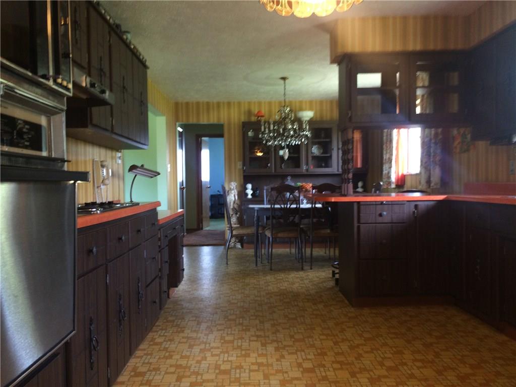1276 Eldersville Road Burgettstown, PA 15021 - Photo 6 of 16 Gallery Image 6