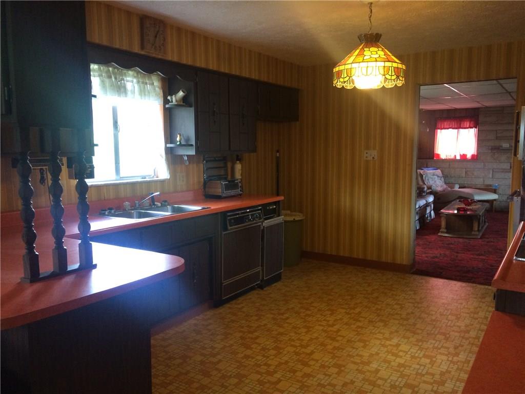 1276 Eldersville Road Burgettstown, PA 15021 - Photo 7 of 16 Gallery Image 7