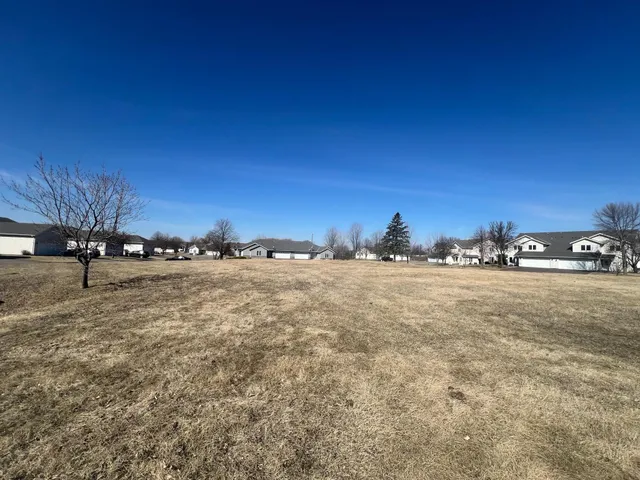 $198,000 | 316 Sunfish Lane, Winsted, MN 55395