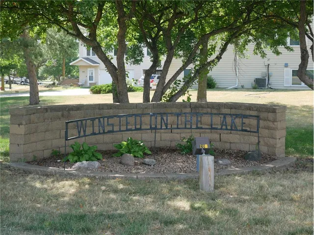 $198,000 | 316 Sunfish Lane, Winsted, MN 55395