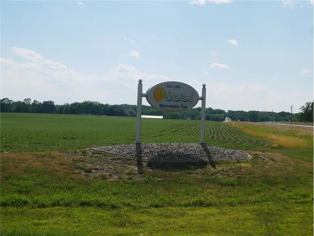 $198,000 | 316 Sunfish Lane, Winsted, MN 55395