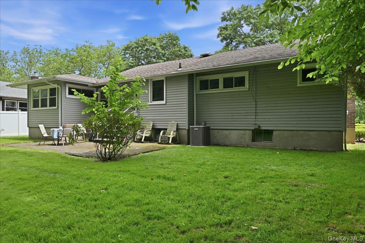 578 Richmond Road East Meadow, NY 11554 - Photo 32 of 33