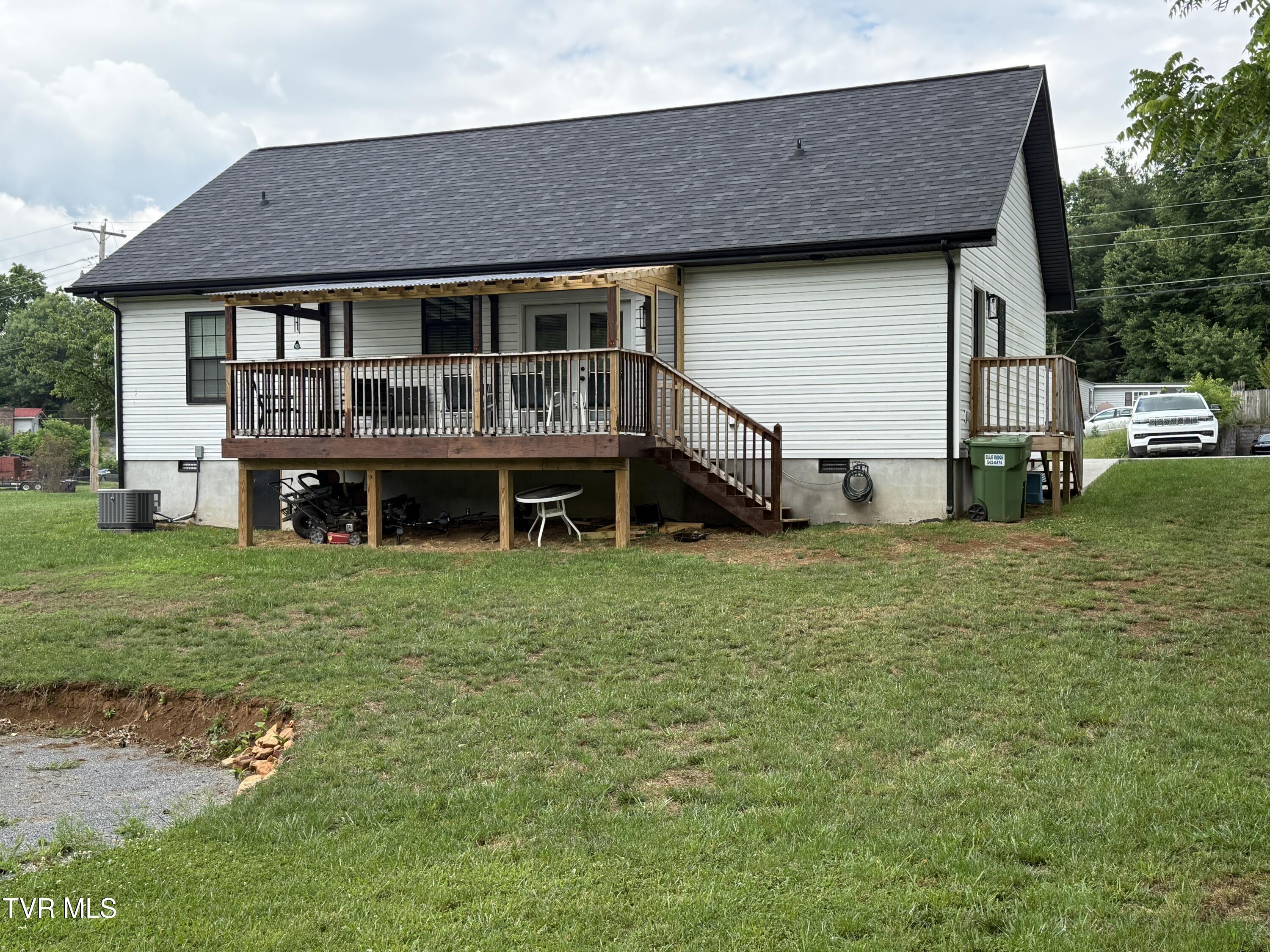 118 Ranger Drive Elizabethton, TN 37643 - Photo 33 of 34 IMG_5735