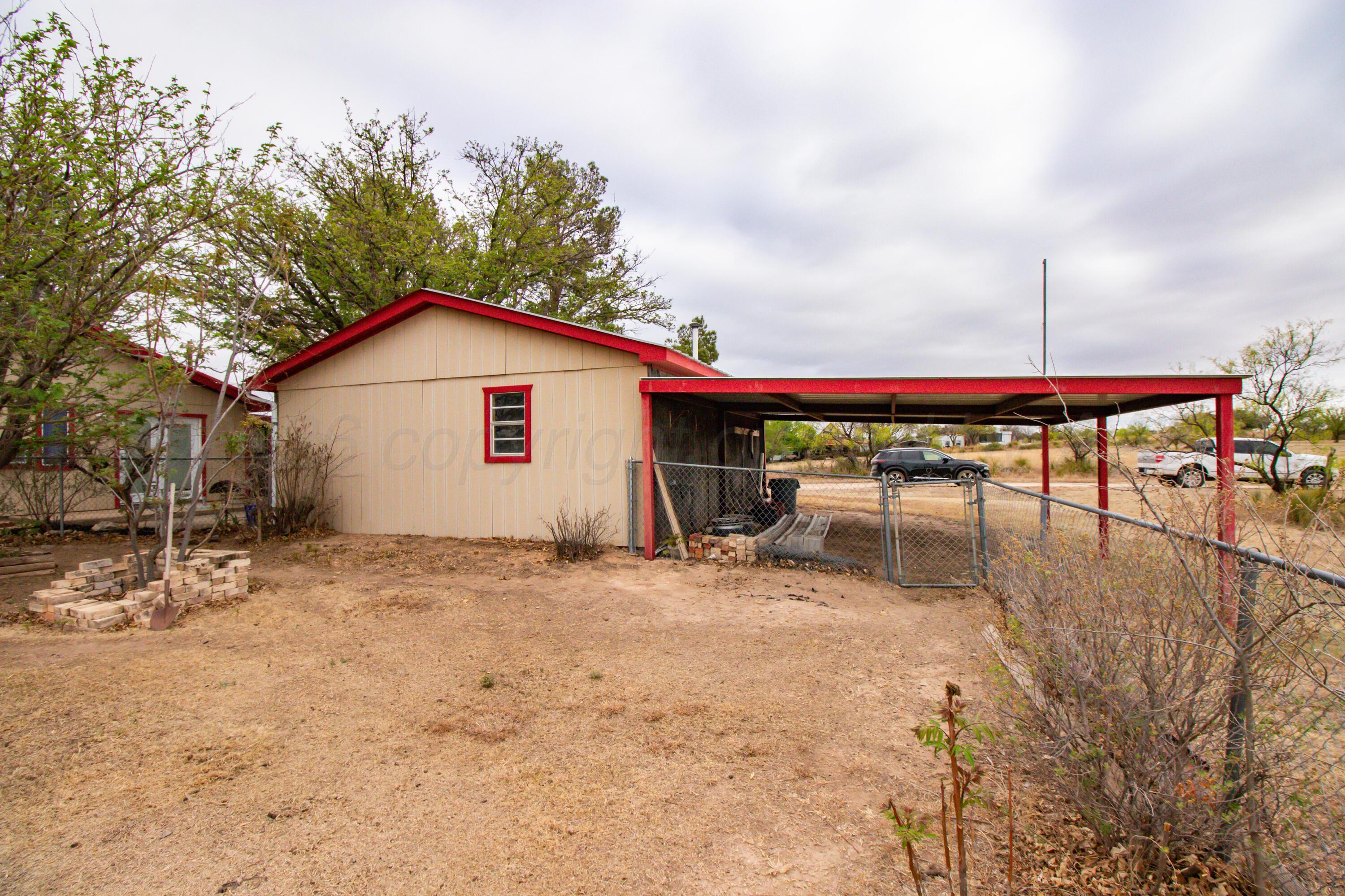 151 Barracuda Howardwick, TX 79226 - Photo 25 of 31 025