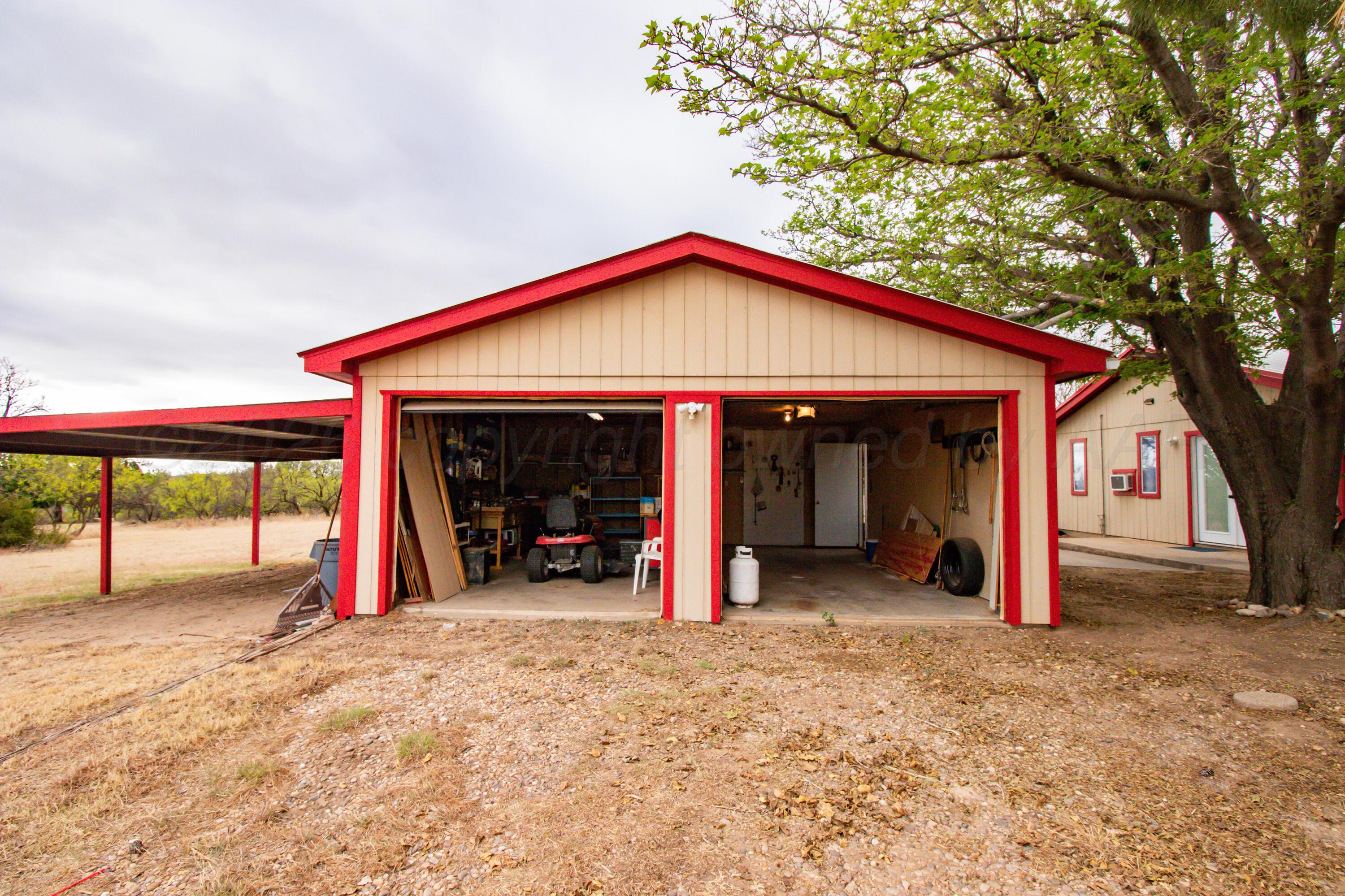 151 Barracuda Howardwick, TX 79226 - Photo 29 of 31 029