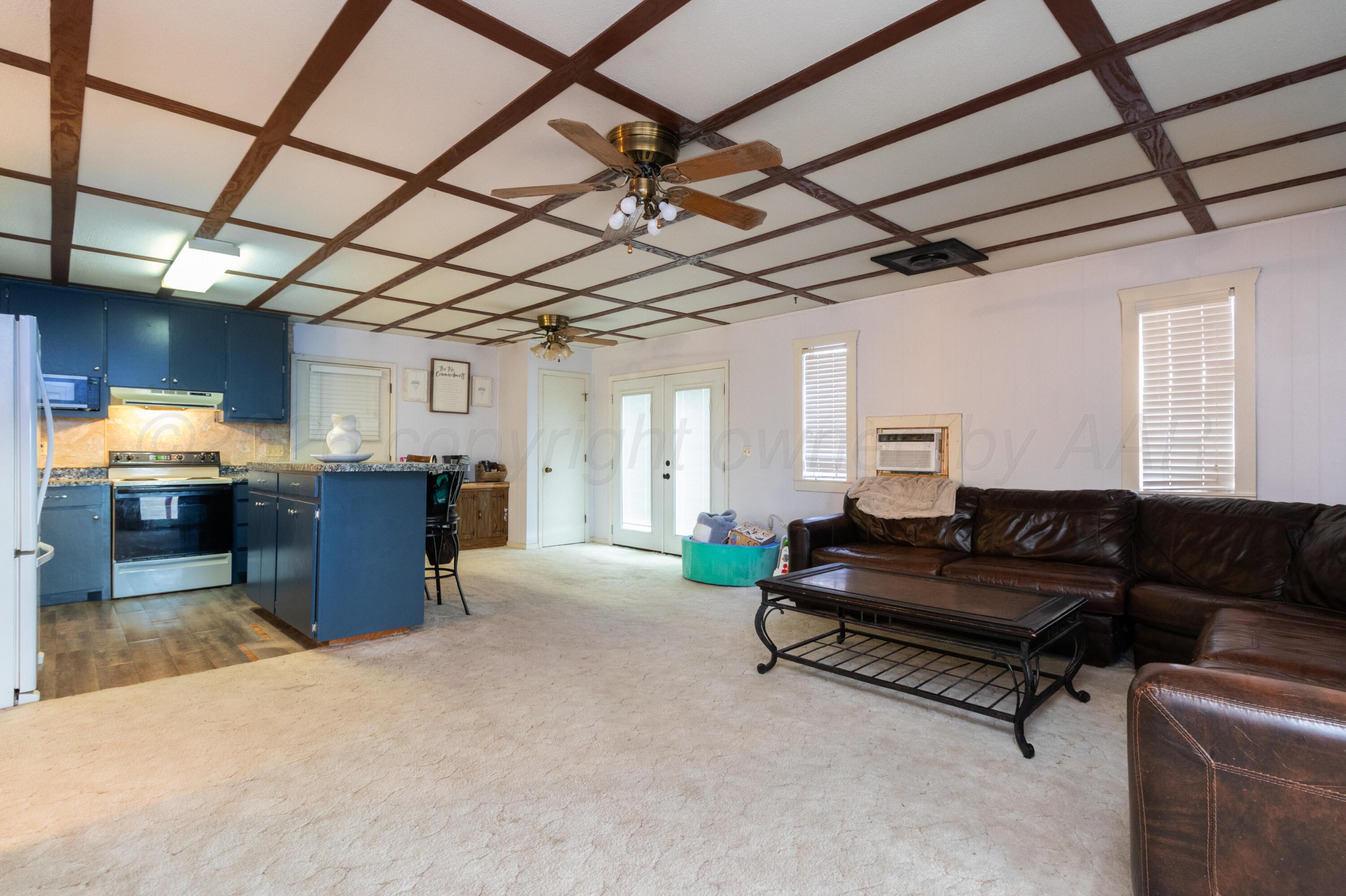 151 Barracuda Howardwick, TX 79226 - Photo 8 of 31 008