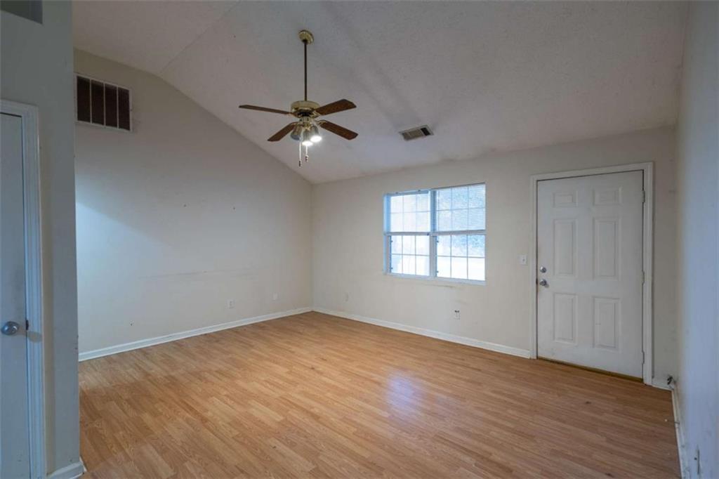 585 Cowan Road Covington, GA 30016 - Photo 6 of 25