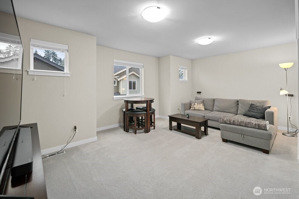 8609 244th Street Southwest, Unit 11 Edmonds, WA 98026 - Photo 24 of 35