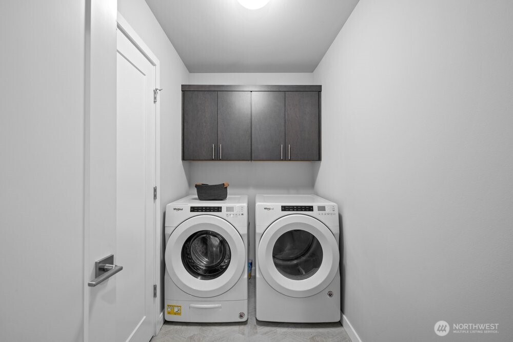 8609 244th Street Southwest, Unit 11 Edmonds, WA 98026 - Photo 28 of 35