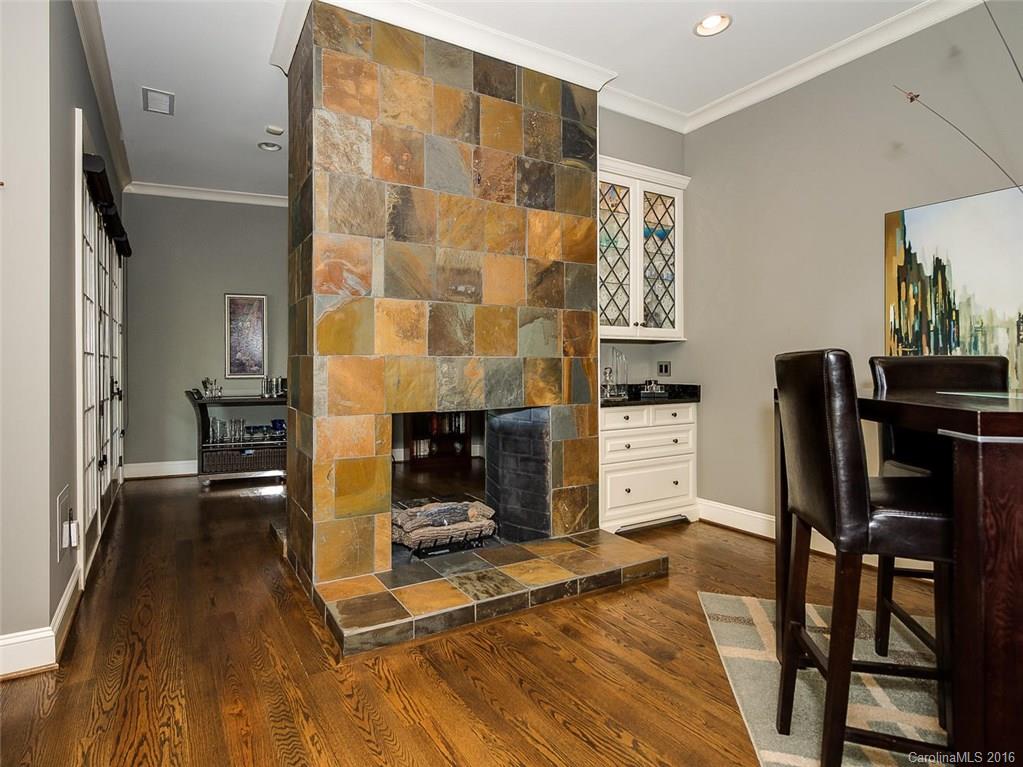 229 Queens Road, Unit 229 Charlotte, NC 28204 - Photo 10 of 24 Gallery Image 10