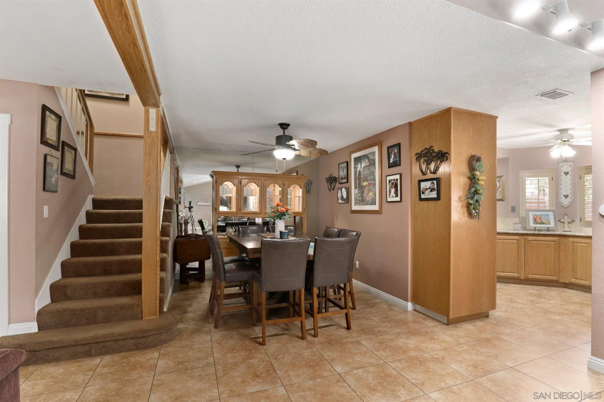 910 Redbud Road Chula Vista, CA 91910 - Photo 7 of 33 a view of a dining room with furniture