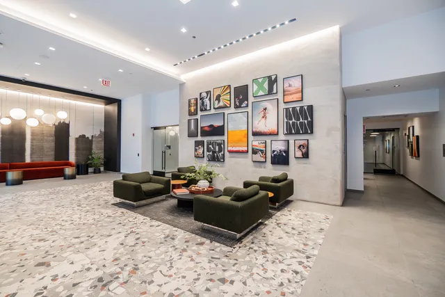 $2,500 | 808 North Cleveland Avenue, Unit 1608, Chicago, IL 60610