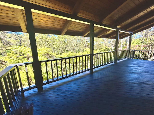 11-3763 10th Street Volcano, HI 96785 - Photo 10 of 28 a view of porch with wooden floor
