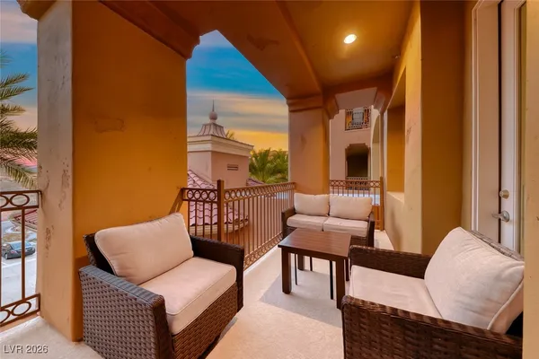 $349,000 | 20 Via Mantova, Unit 210, Henderson, NV 89011