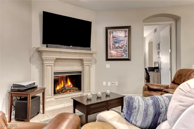 $349,000 | 20 Via Mantova, Unit 210, Henderson, NV 89011