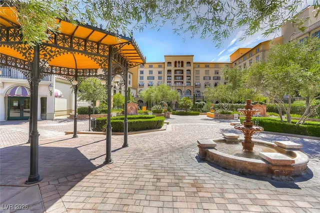 $349,000 | 20 Via Mantova, Unit 210, Henderson, NV 89011