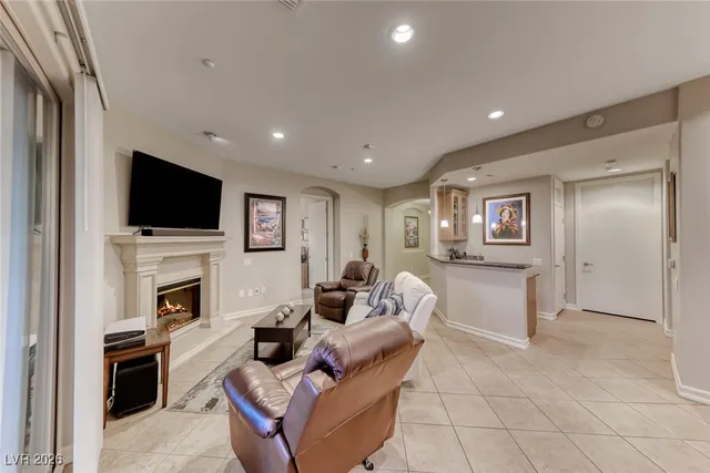 $349,000 | 20 Via Mantova, Unit 210, Henderson, NV 89011