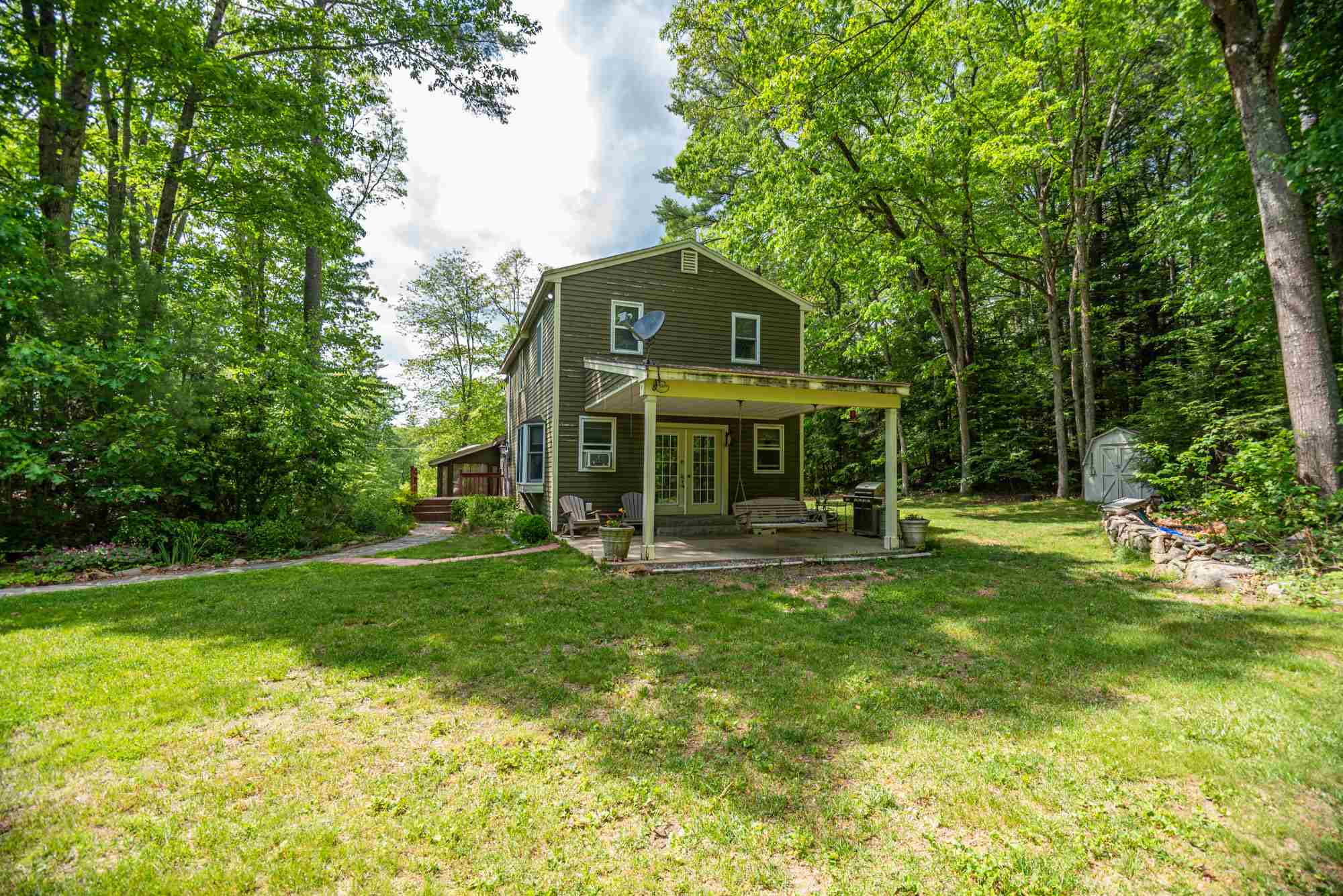 137 Berry River Road Barrington, NH 03825 - Photo 2 of 25