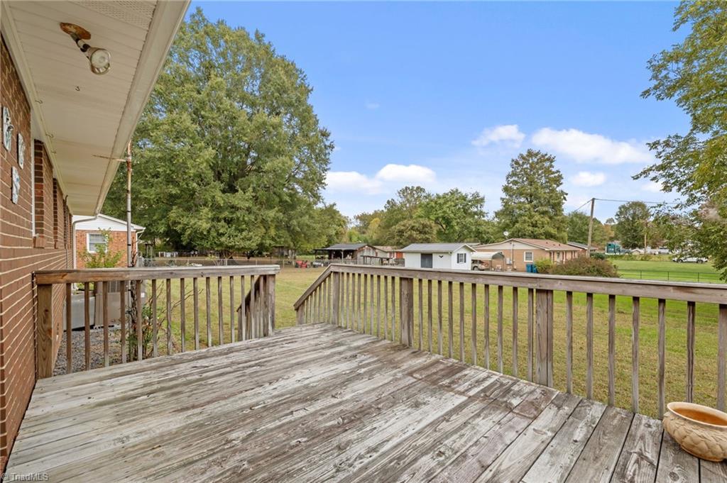 1843 Weant Road High Point, NC 27263 - Photo 22 of 30